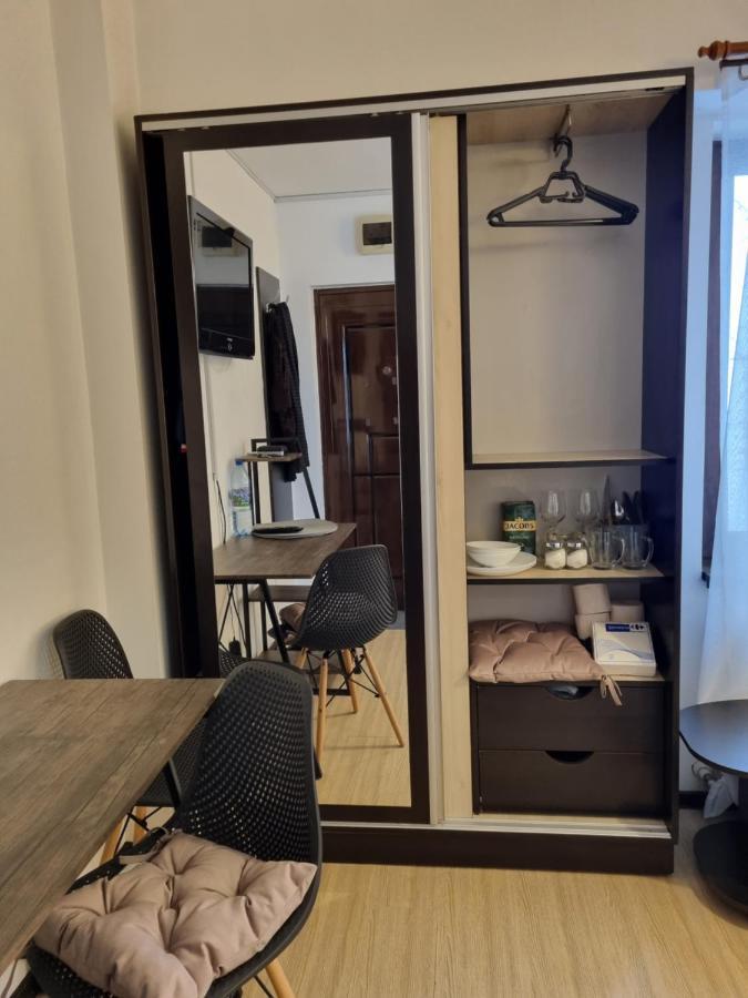 Central & Comfy, Peaceful Apt In Iasi Exterior photo